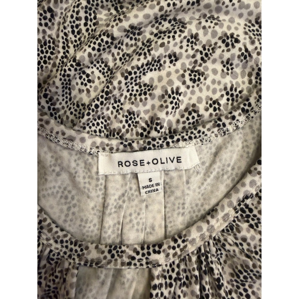 Rose + Olive Women Sleeveless Top Black White Small Paisley Blouse Office Work - Picture 3 of 5